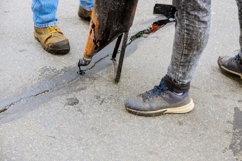 Asphalt Filling Service