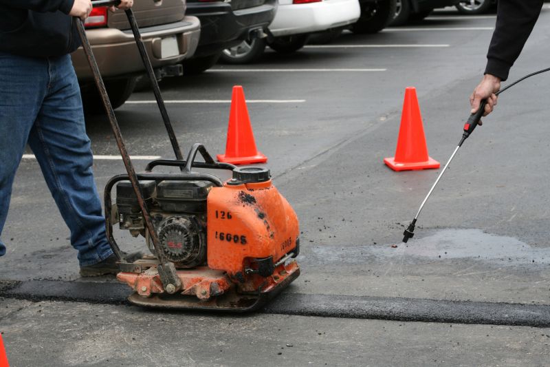 Asphalt Filling Service